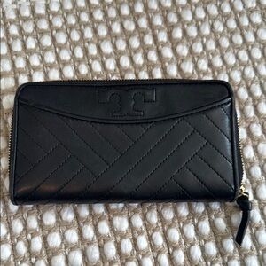 TORY BURCH Black Wallet